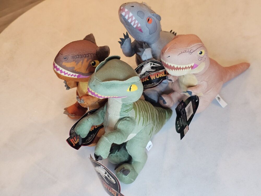 Set Of 4 JURASSIC WORLD:CAMP CRETACEOUS Velociraptor Dinosaur Plush / 8” / NEW